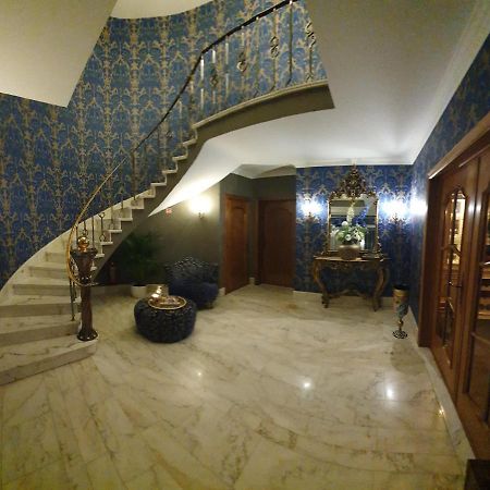 Guesthouse Deladix Хасселт Экстерьер фото