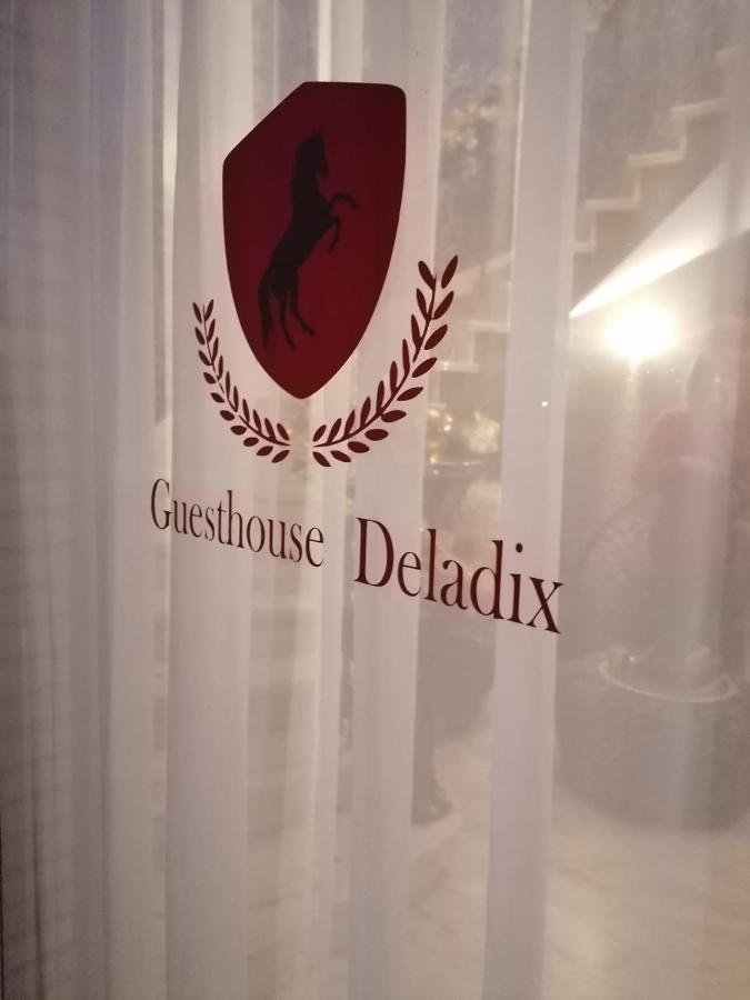 Guesthouse Deladix Хасселт Экстерьер фото