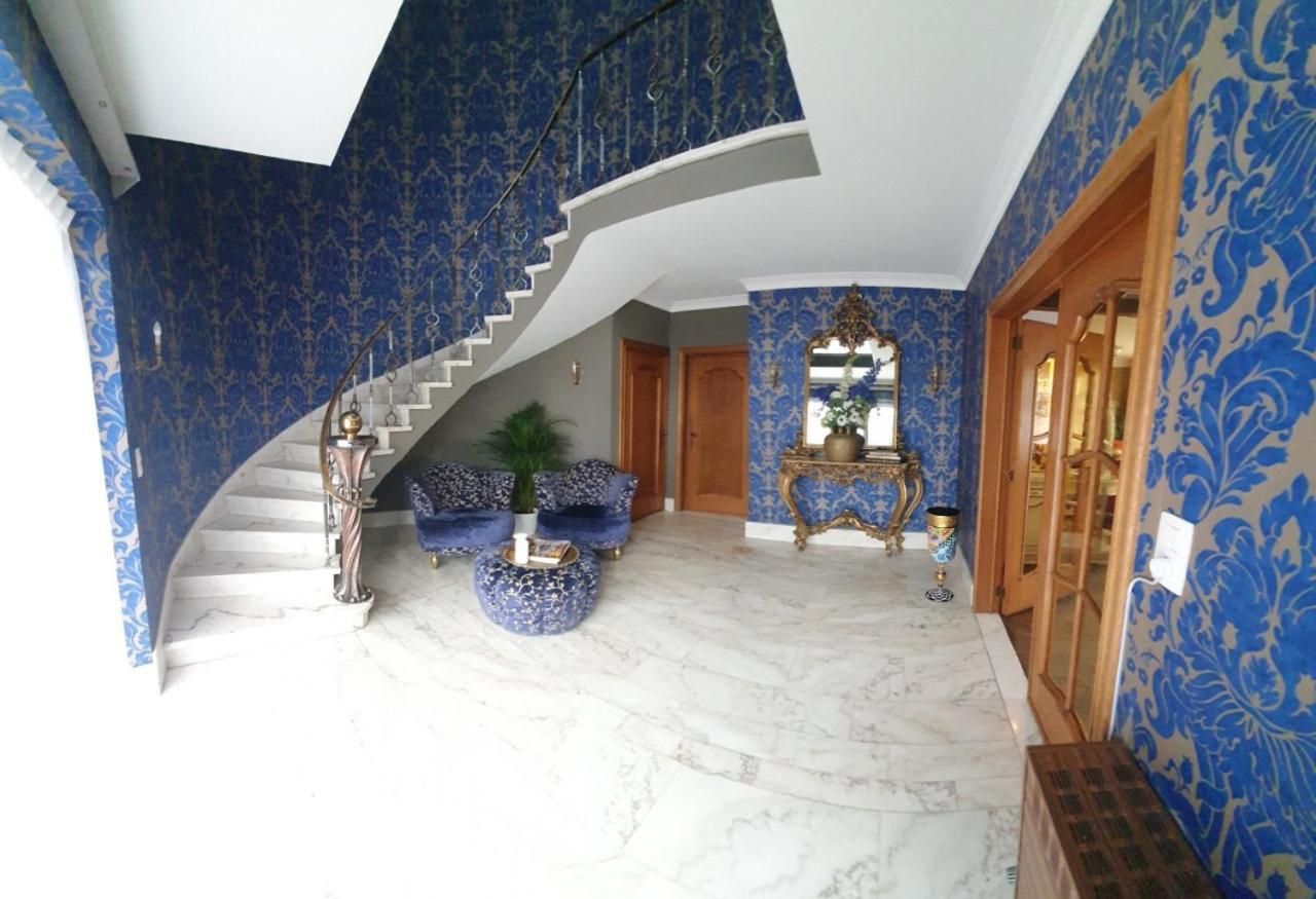 Guesthouse Deladix Хасселт Экстерьер фото
